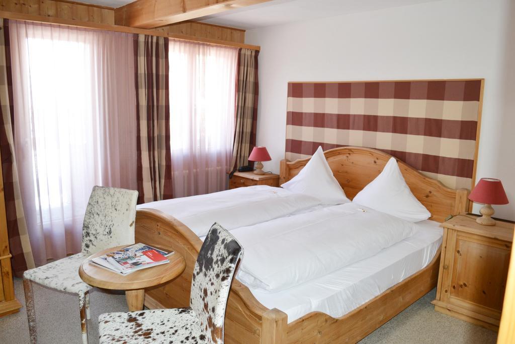 Hotel Bellaval Laax Eksteriør billede
